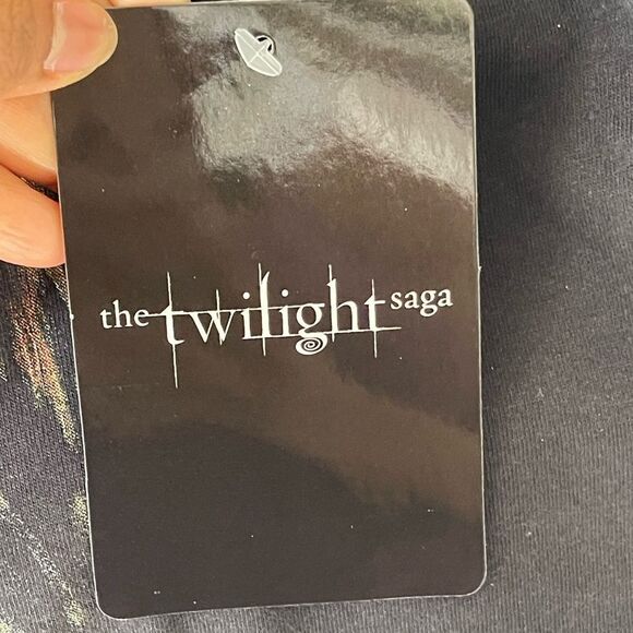 NWT Retro 90's Style Twilight Movie Edward And Bella T-Shirt
Size XXS - Picture 7 of 7